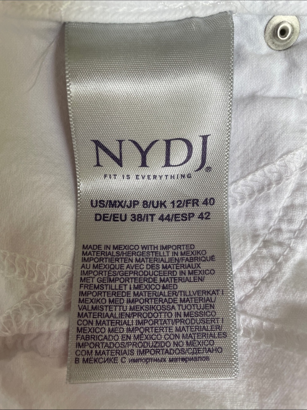 NYDJ Marilyn Straight Jeans Size 8 White Lift Tuck Stretch Denim - Picture 12 of 14